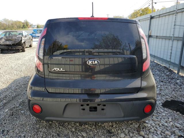  KIA SOUL 2017 Чорний