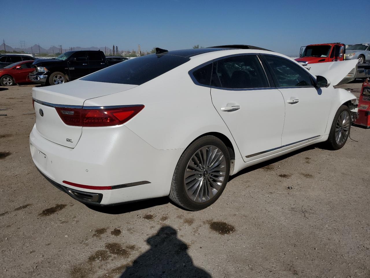 2018 Kia Cadenza - Image 3