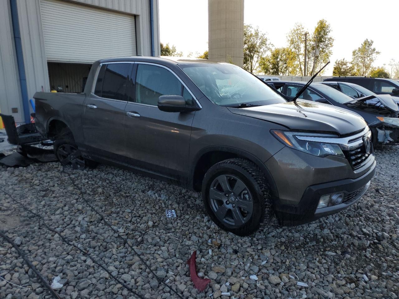 2020 Honda Ridgeline - Image 4