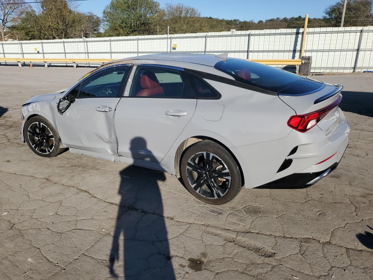 2024 Kia K5 - Image 2