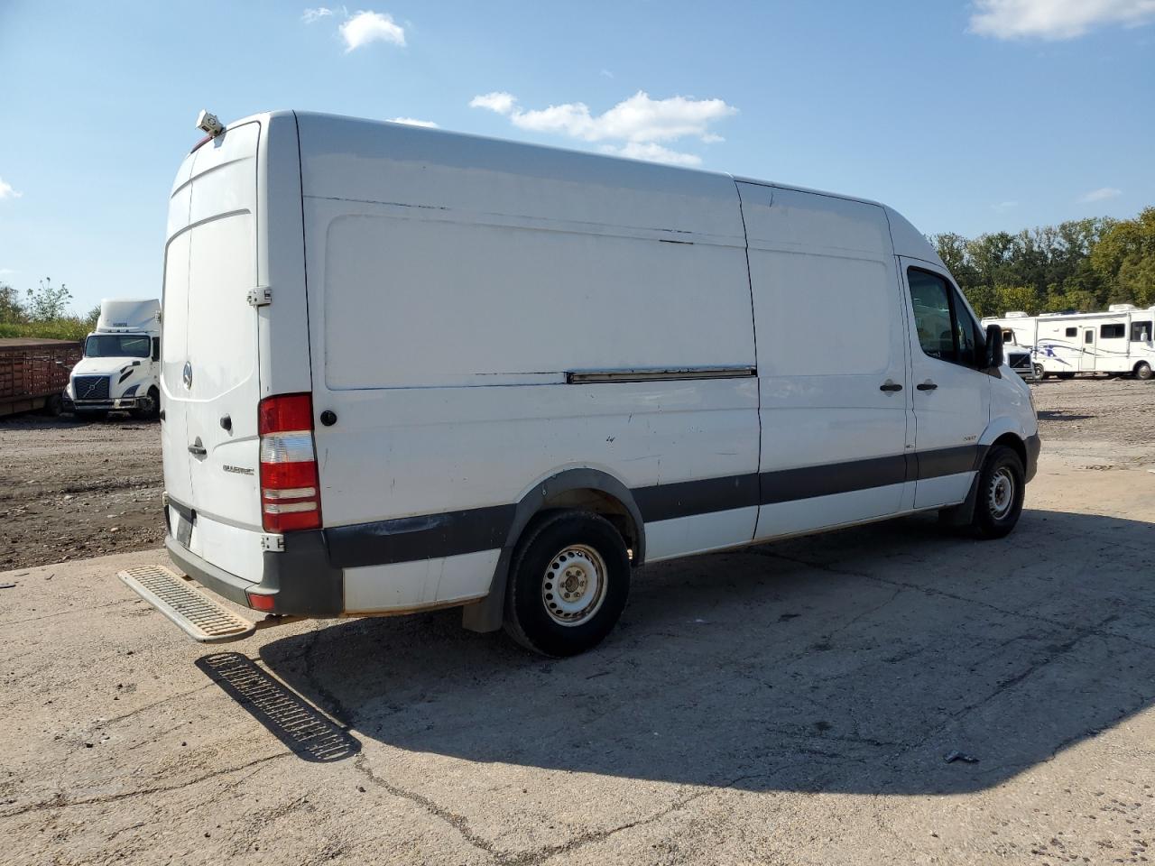 VIN WD3PE8DDXGP249252 2016 MERCEDES-BENZ SPRINTER no.3