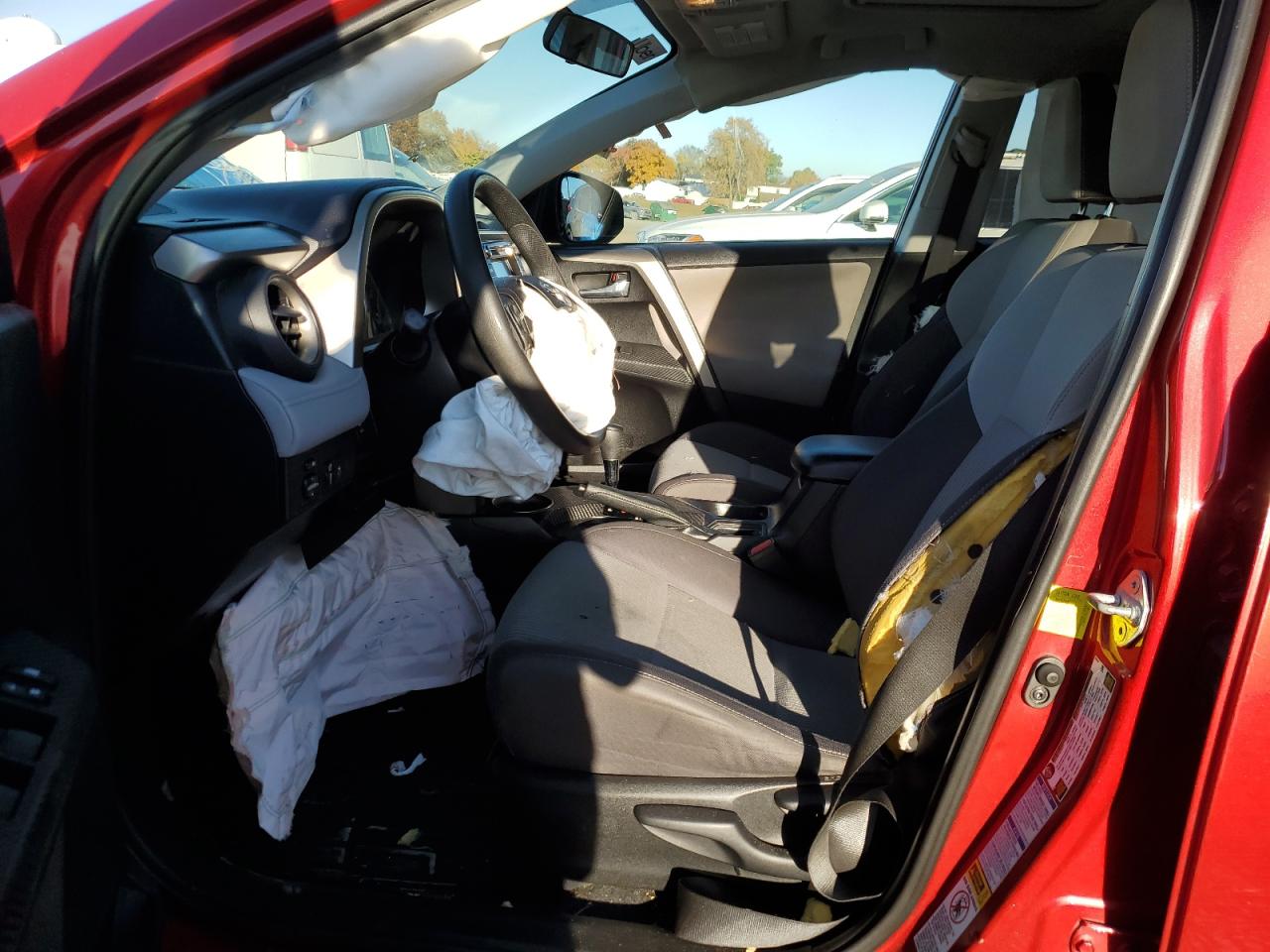 2015 Toyota RAV 4 - Image 7