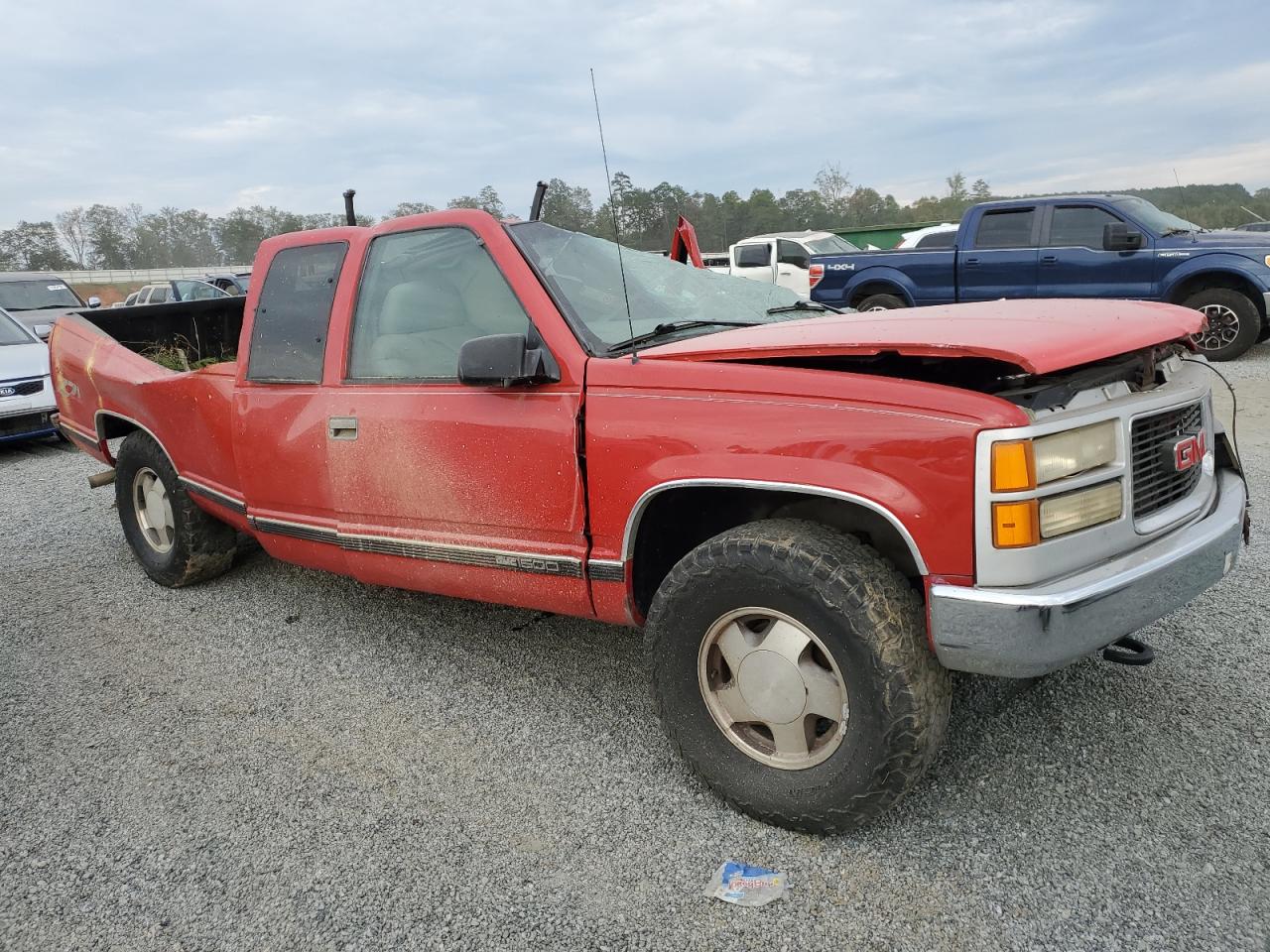 1999 GMC Sierra K1500 VIN: 1GTEK19R3XR511778 Lot: 74724244