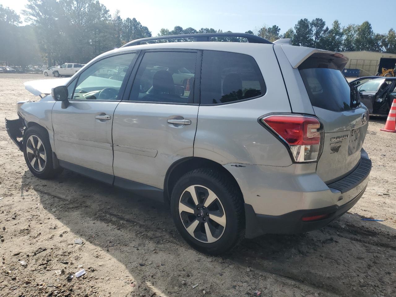2018 Subaru Forester - Image 2