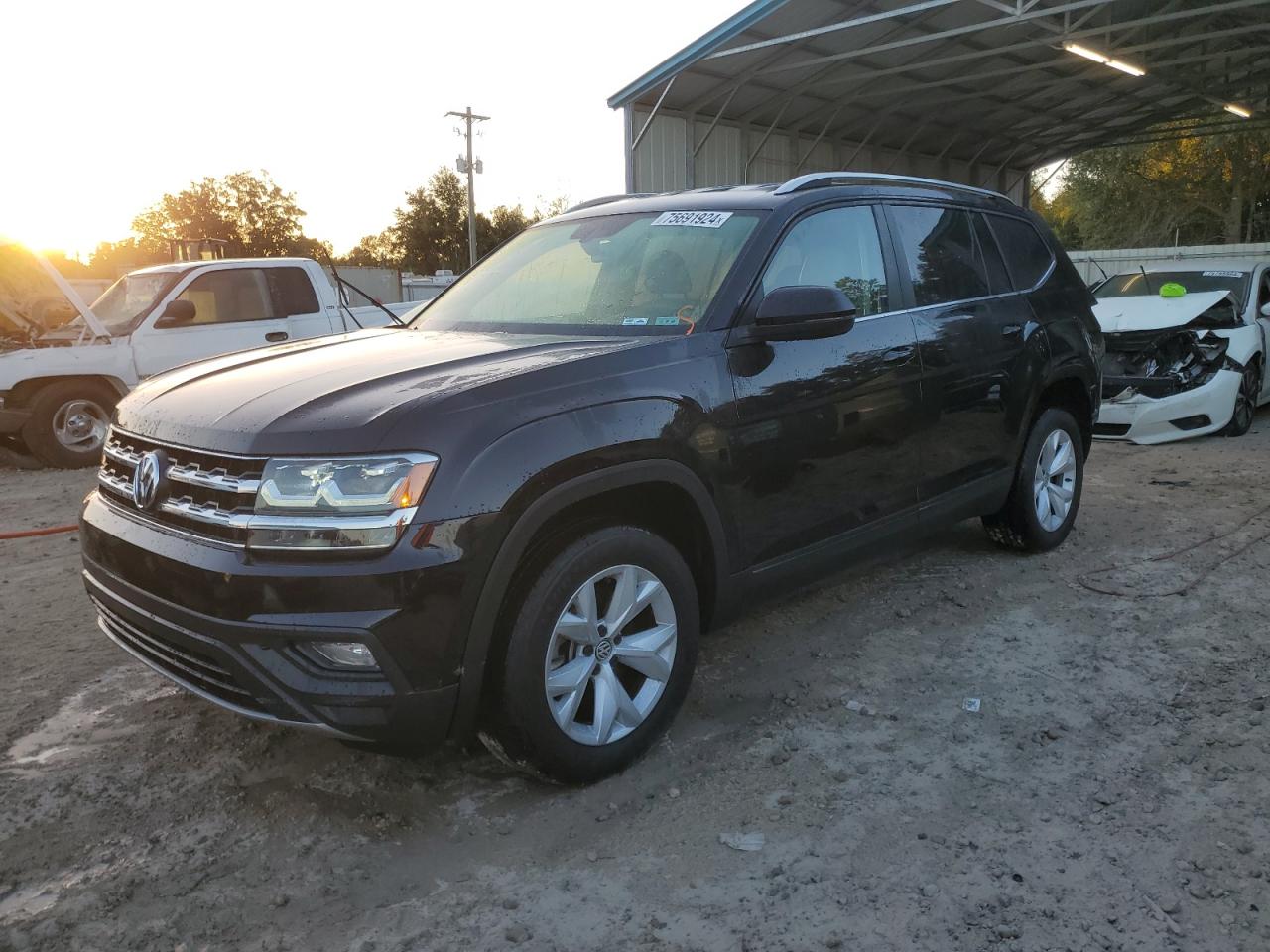 2018 Volkswagen Atlas - Image 1