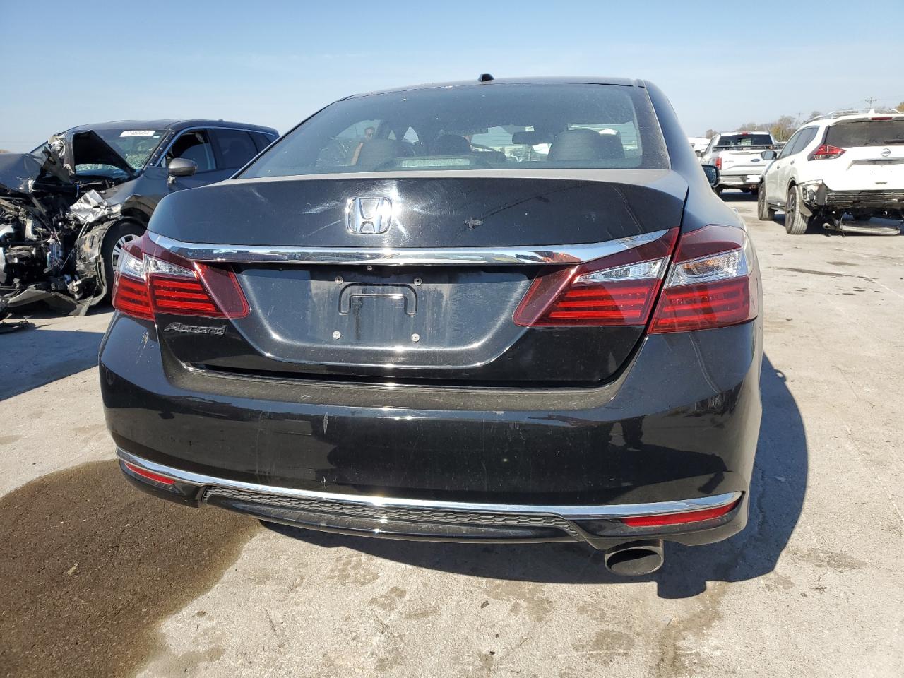 1HGCR2F95GA118930 2016 Honda Accord Exl