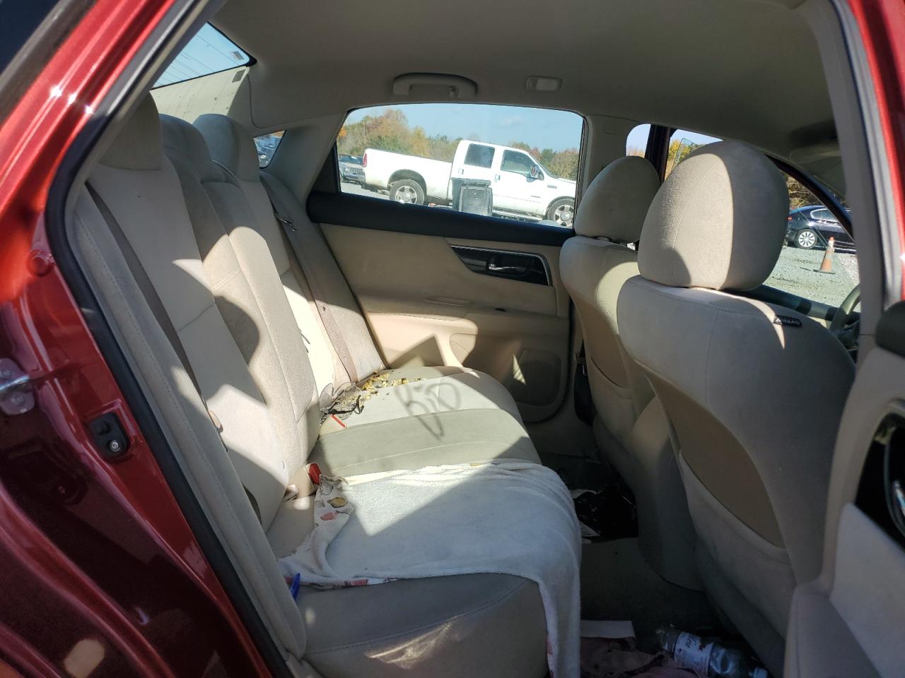 2013 Nissan Altima - Image 10