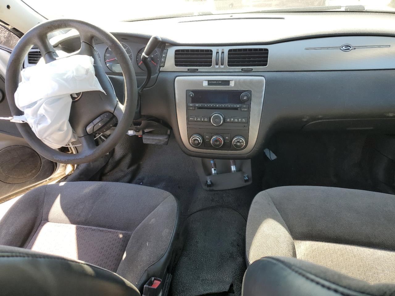 2012 Chevrolet Impala - Image 8