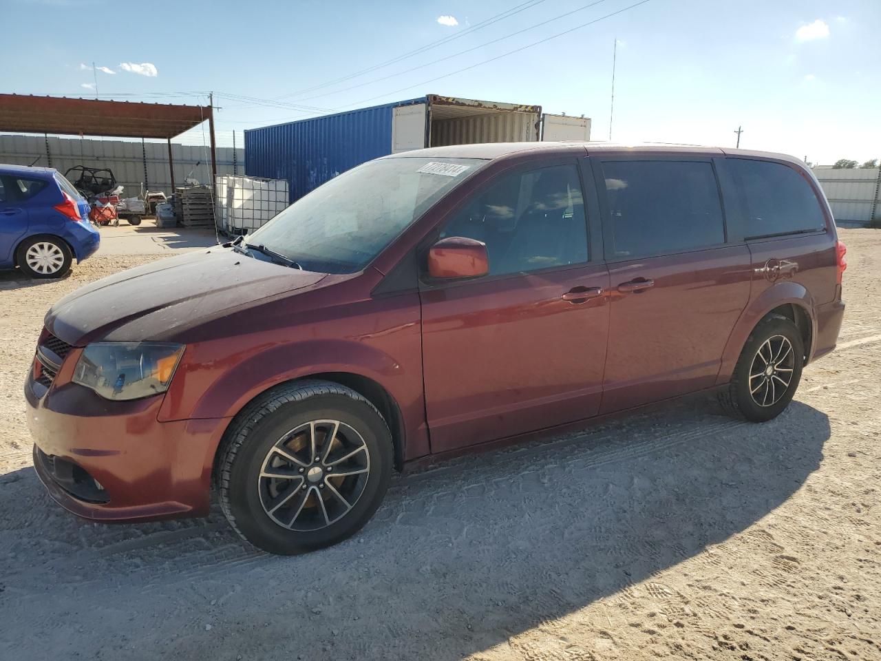 2019 Dodge Caravan - Image 1