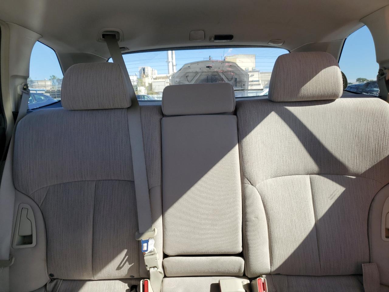 2013 Subaru Outback - Image 10