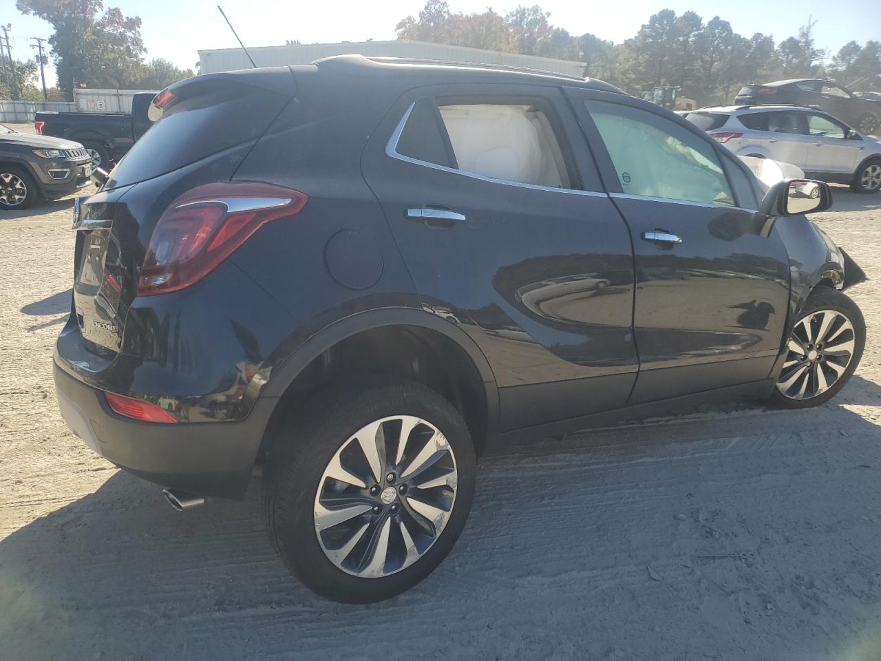 2021 Buick Encore - Image 3