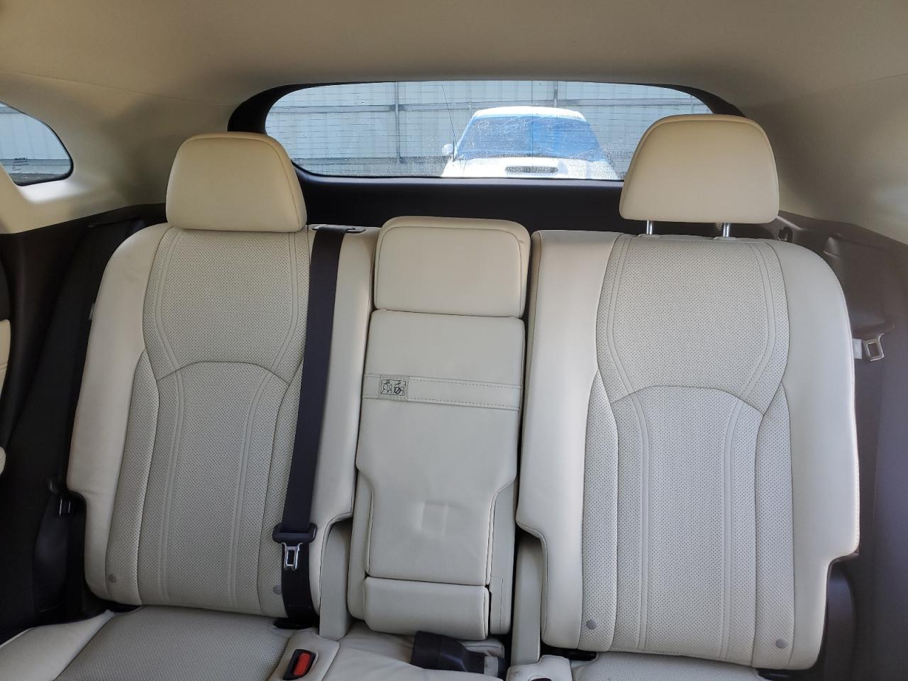 2019 Lexus RX - Image 10