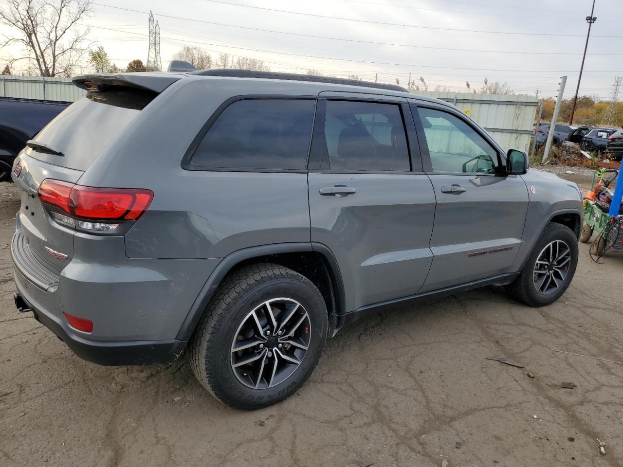 2021 Jeep Grand Cherokee - Image 3