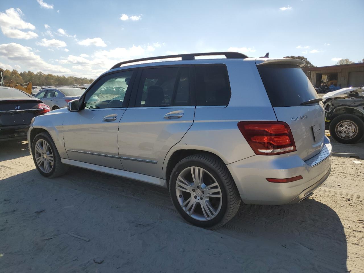 VIN WDCGG8JB2DG039219 2013 MERCEDES-BENZ GLK-CLASS no.2