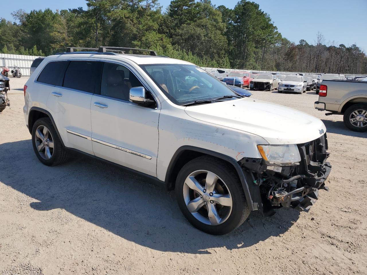 2012 Jeep Grand Cherokee - Image 4