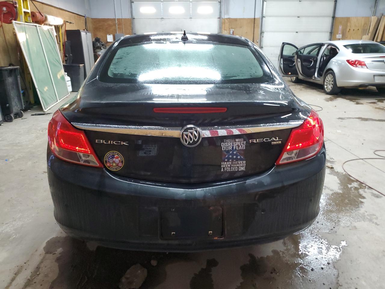 W04GT5GC4B1074984 2011 Buick Regal Cxl