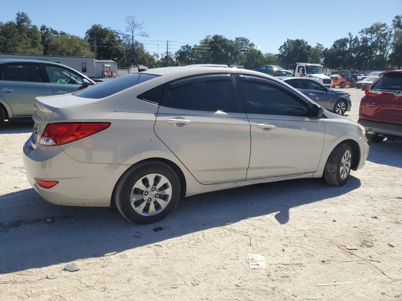 2016 Hyundai Accent - Image 3