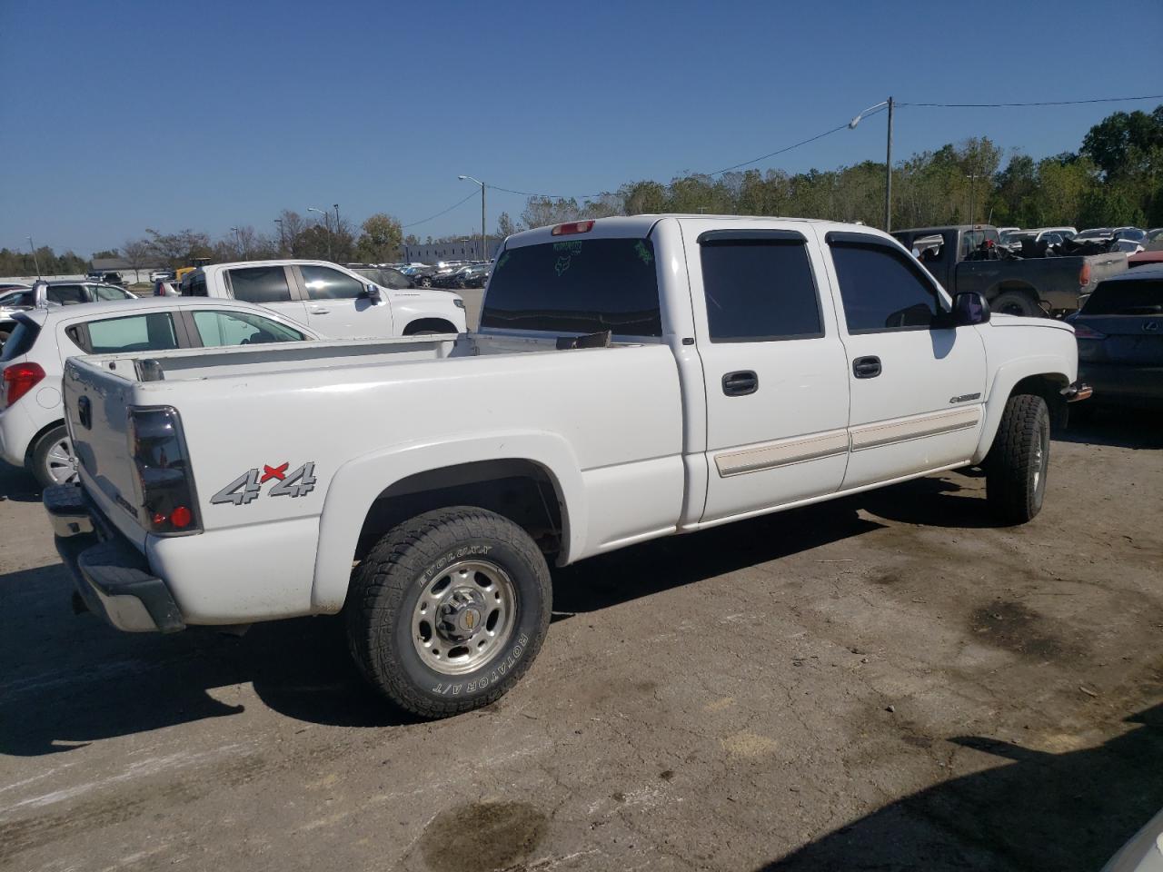 2003 Chevrolet Silverado - Image 3