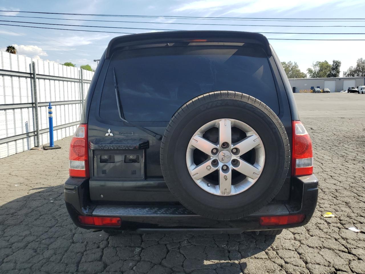 2006 Mitsubishi Montero Limited VIN: JA4MW51SX6J003675 Lot: 74719484