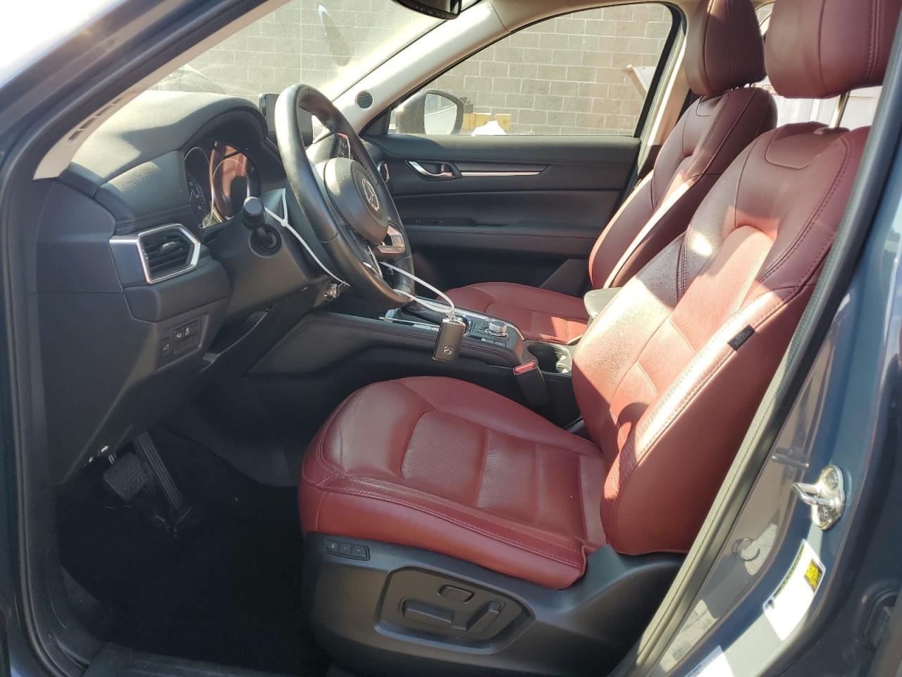 2021 Mazda CX-5 - Image 7