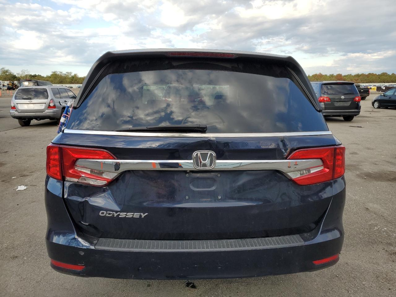 2018 Honda Odyssey Lx VIN: 5FNRL6H26JB035314 Lot: 74529534