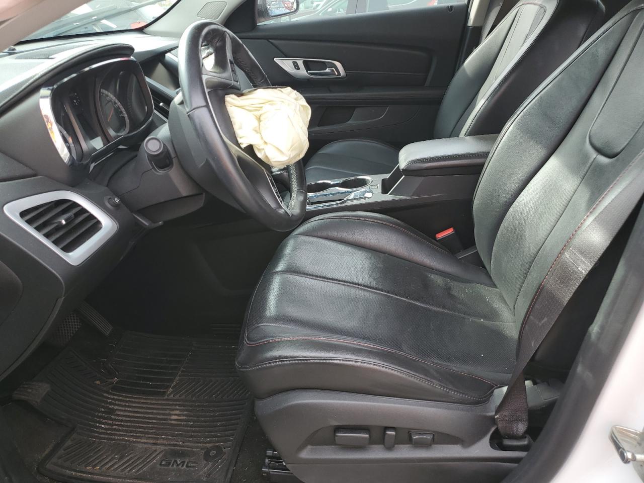2017 GMC Terrain - Image 7