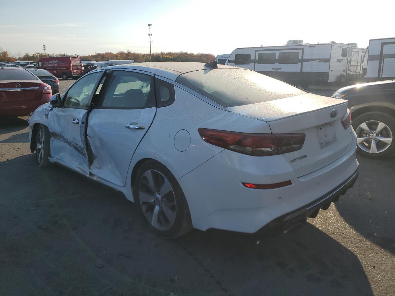 2020 Kia Optima - Image 2