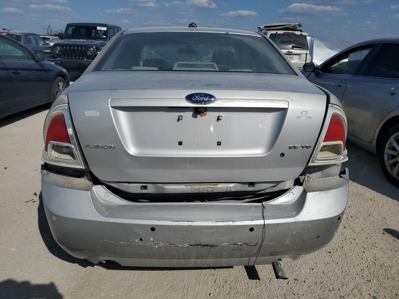 3FAHP07118R242620 2008 Ford Fusion Se