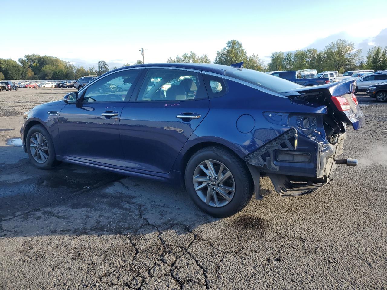 VIN 5XXGT4L32KG357605 2019 KIA OPTIMA no.2