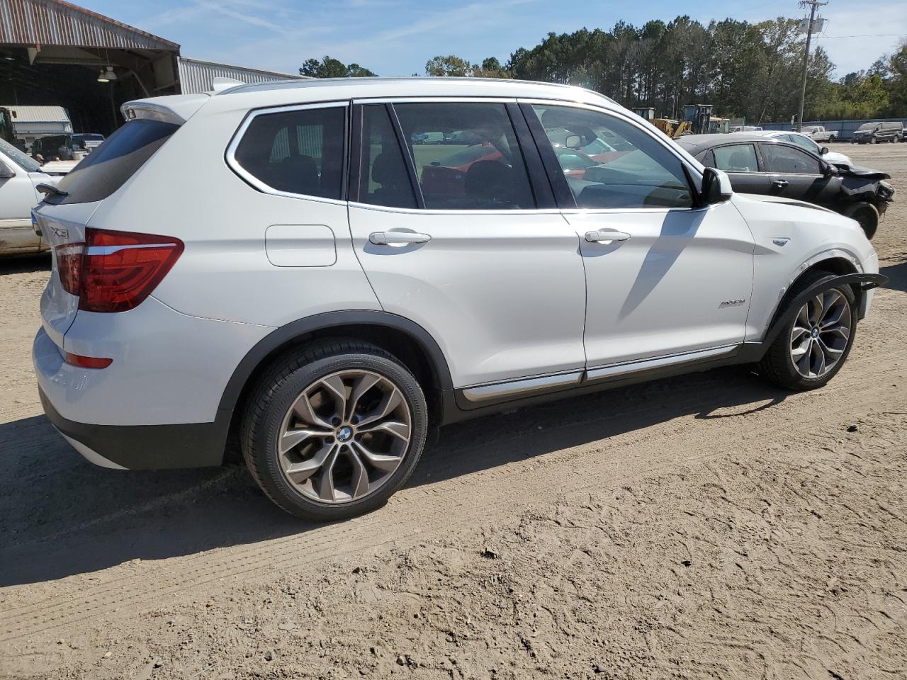 2015 BMW X3 xDrive28I VIN: 5UXWX9C59F0D53073 Lot: 77414124