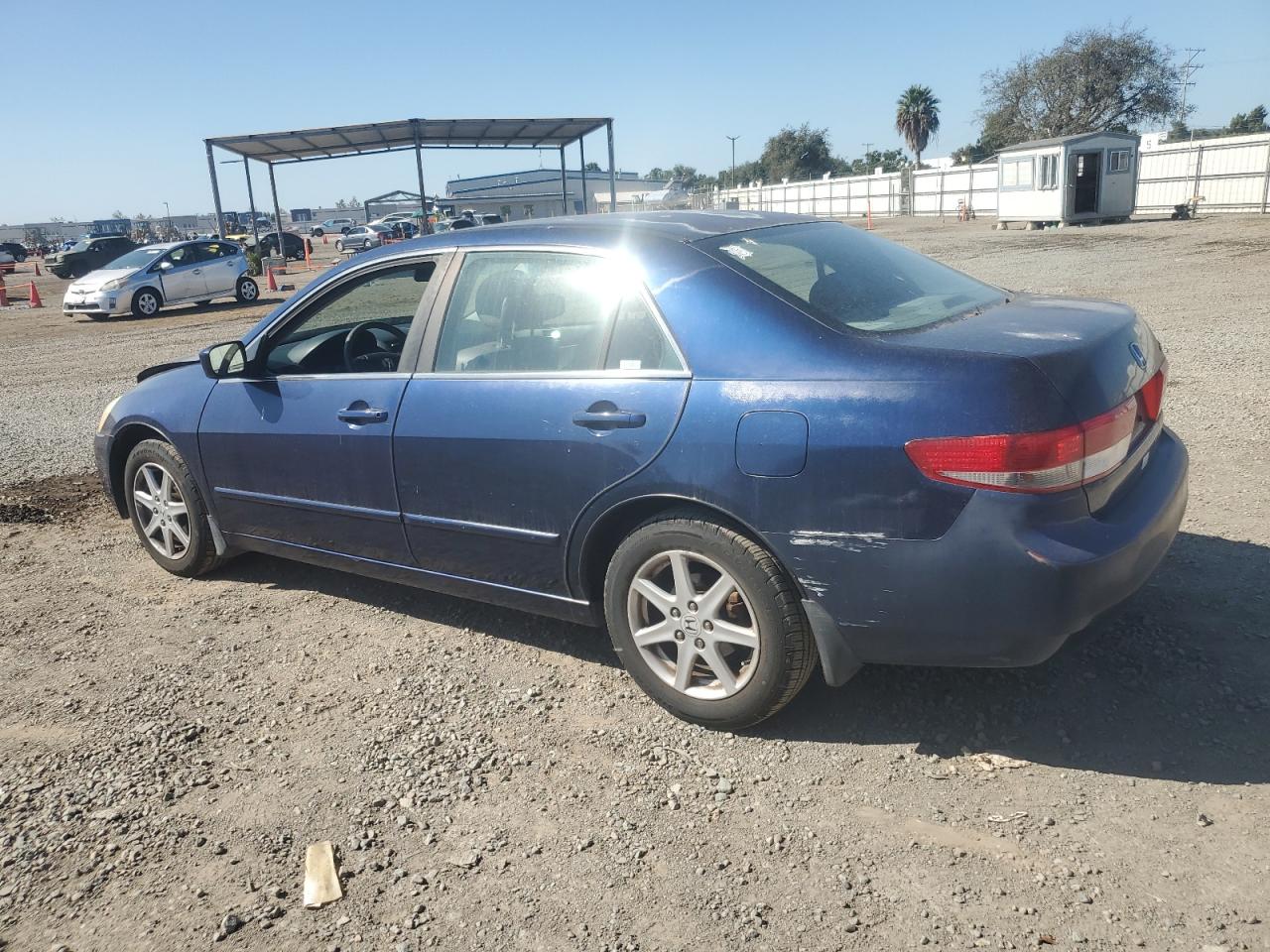 2003 Honda Accord - Image 2