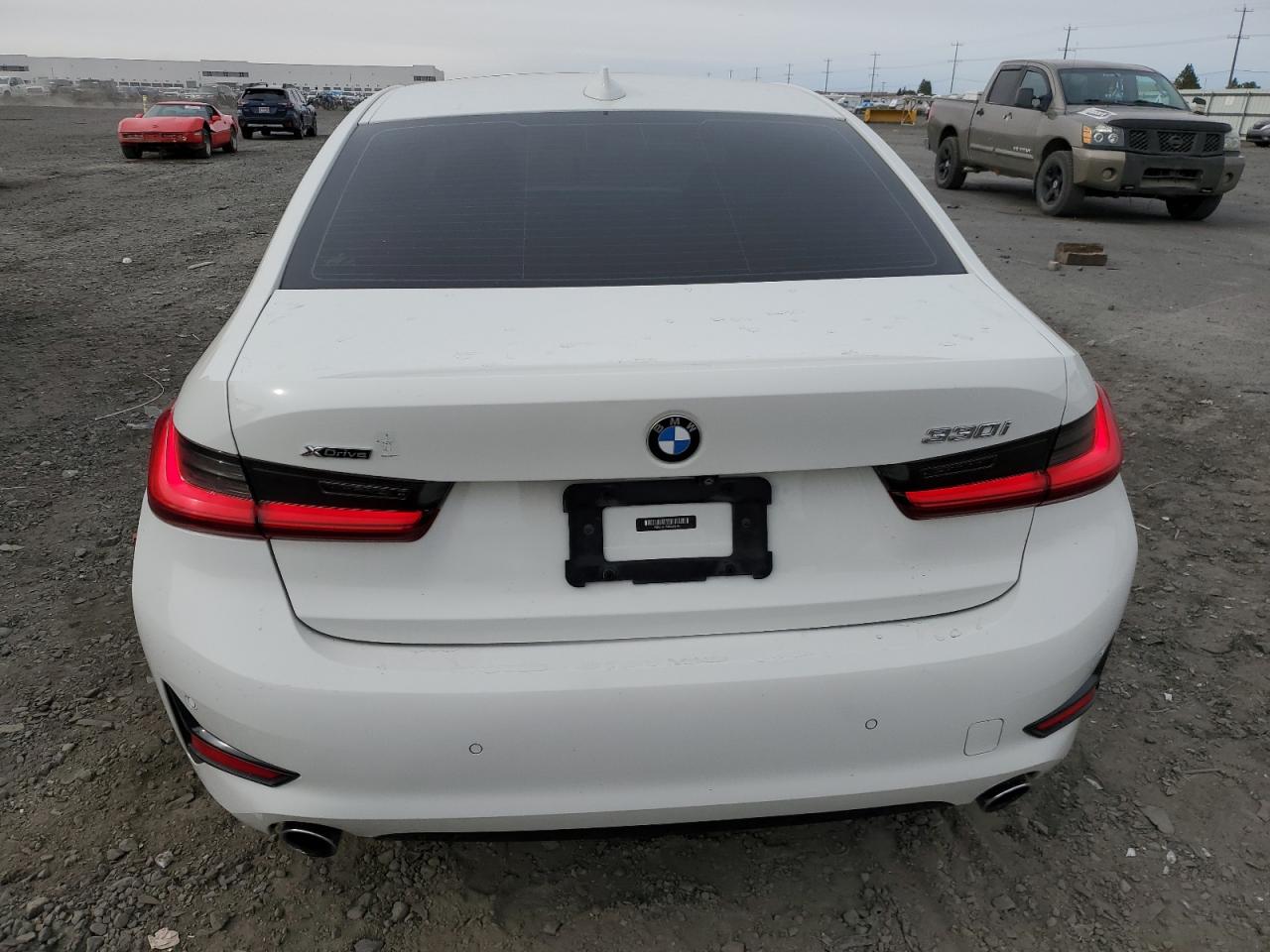 WBA5R7C53KAJ82184 2019 BMW 330Xi