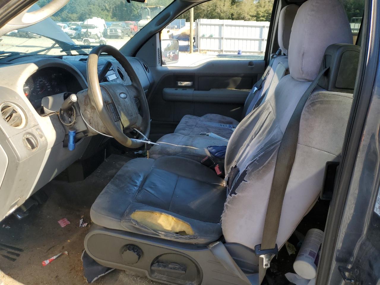 2004 Ford F-150 - Image 7