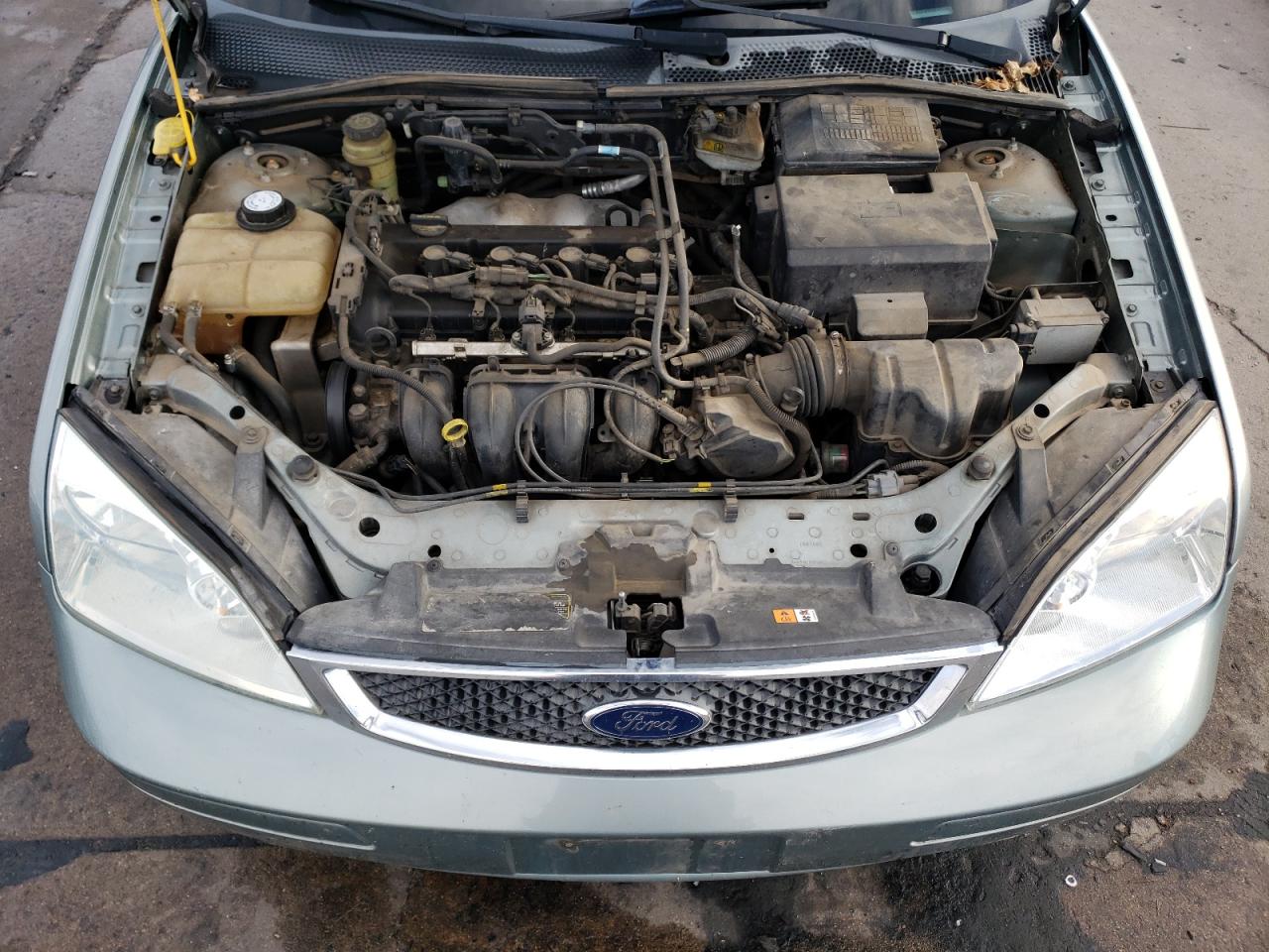 2005 Ford Focus - Image 11