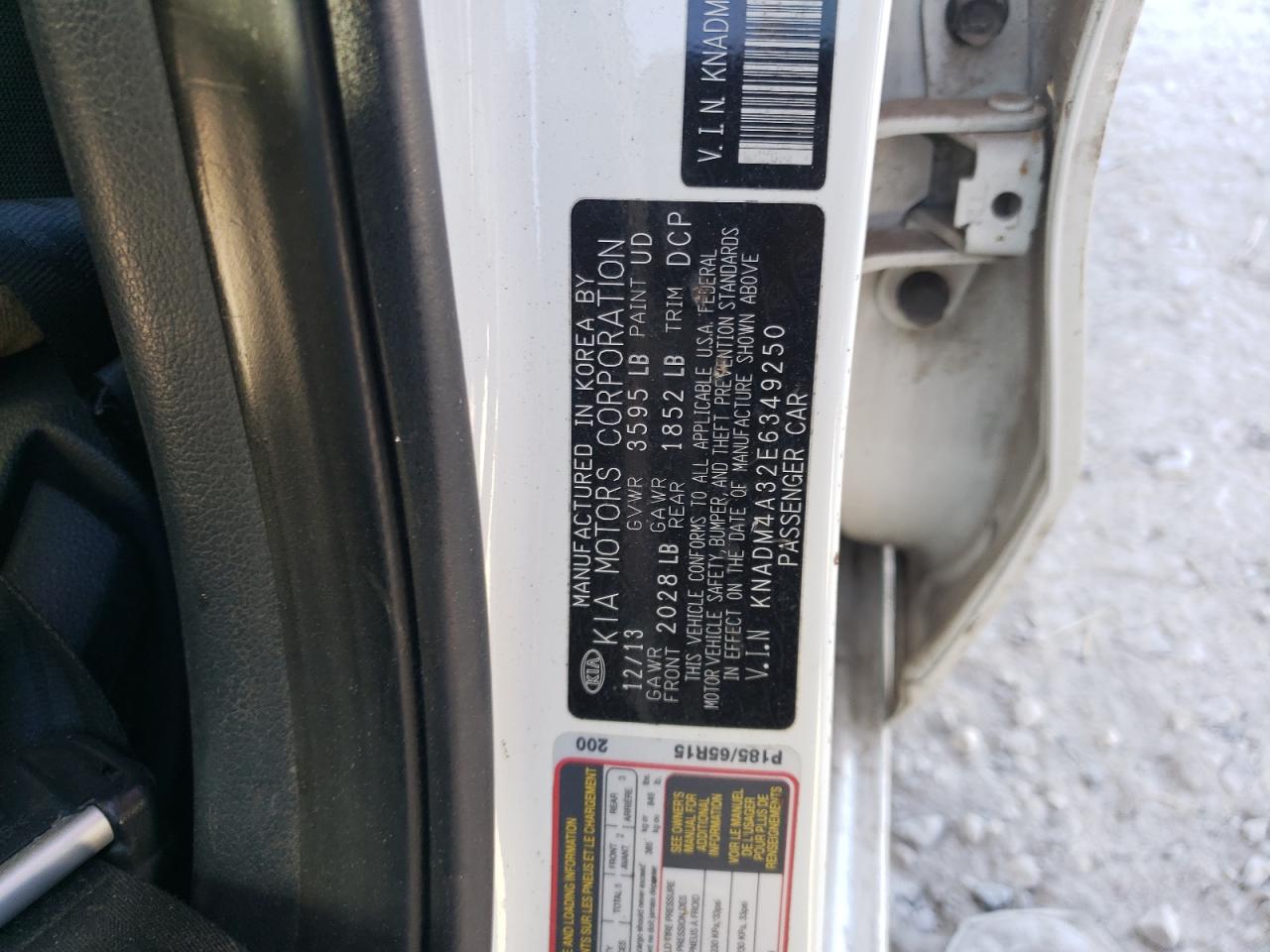 2014 Kia Rio - Image 14