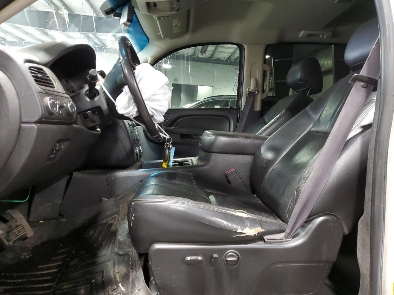 2012 Chevrolet Silverado - Image 7