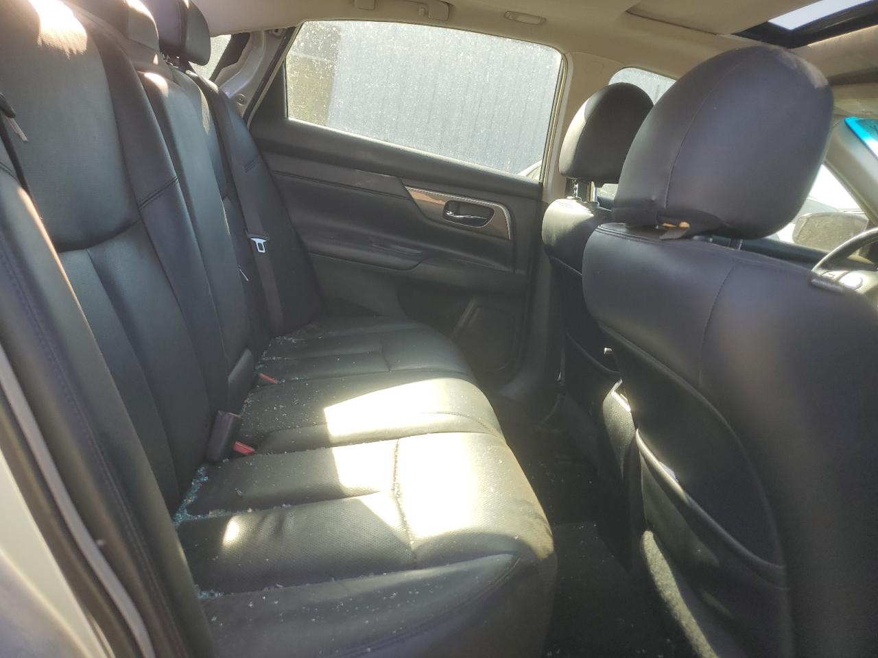 2013 Nissan Altima - Image 10