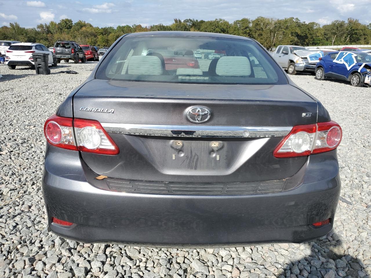 VIN 5YFBU4EE7DP137697 2013 TOYOTA COROLLA no.6