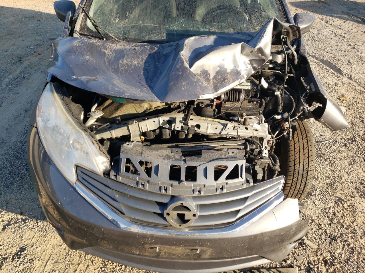 2016 Nissan Versa - Image 12
