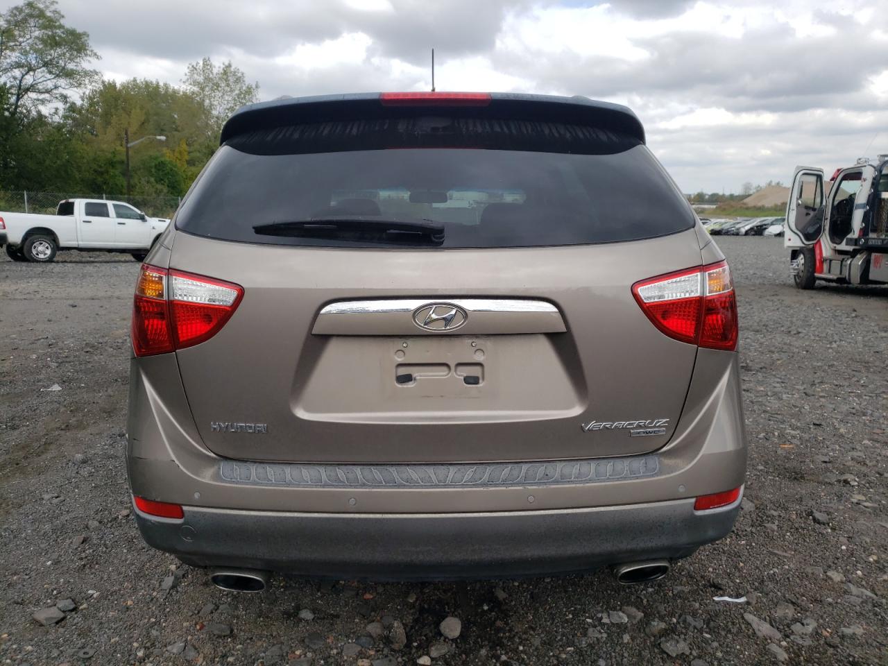 2010 Hyundai Veracruz Gls VIN: KM8NUDCC4AU128576 Lot: 73087584