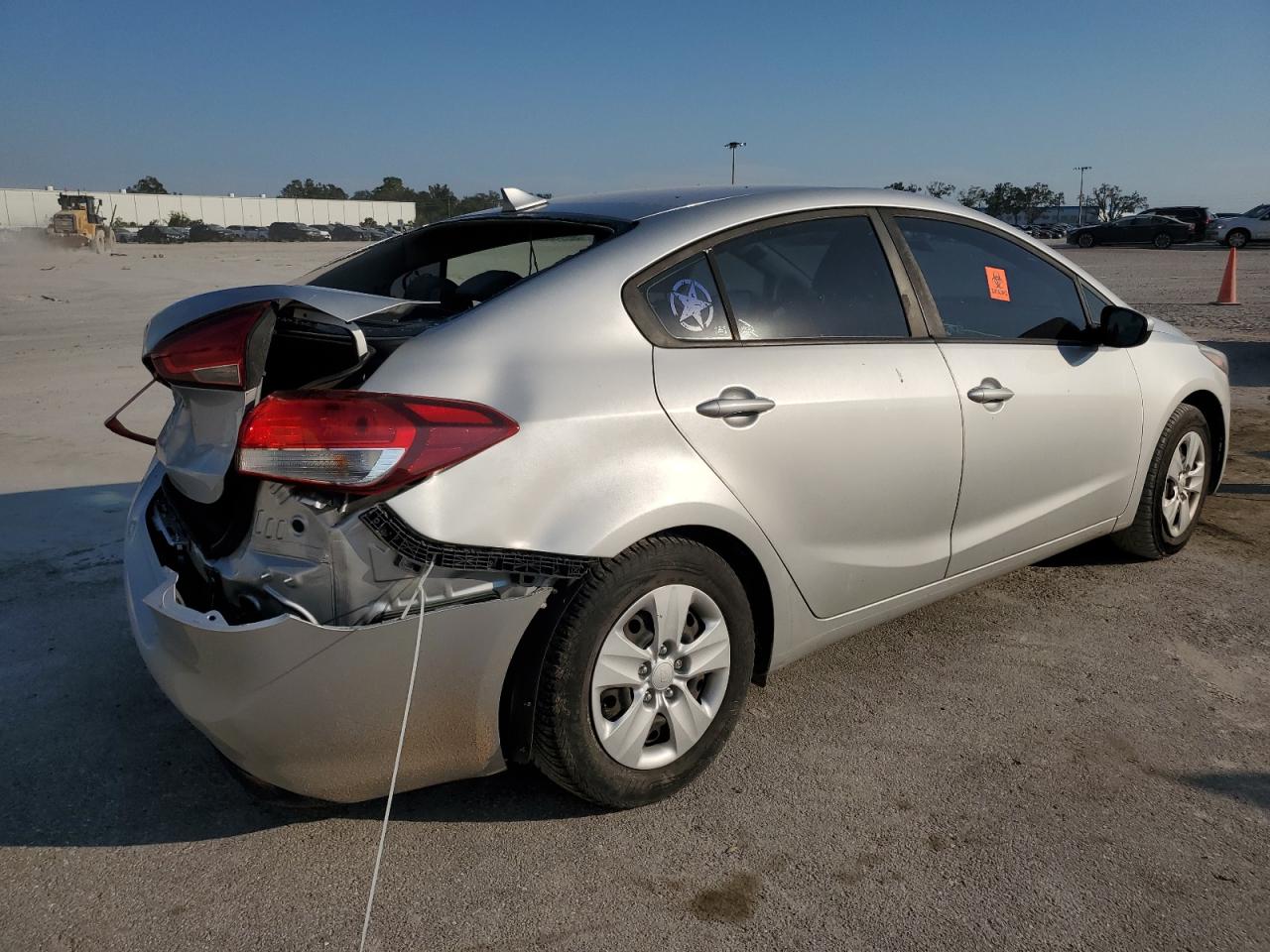2017 Kia Forte - Image 3