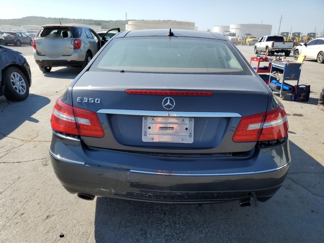 2010 Mercedes-Benz E 350 VIN: WDDKJ5GB9AF002926 Lot: 73746304