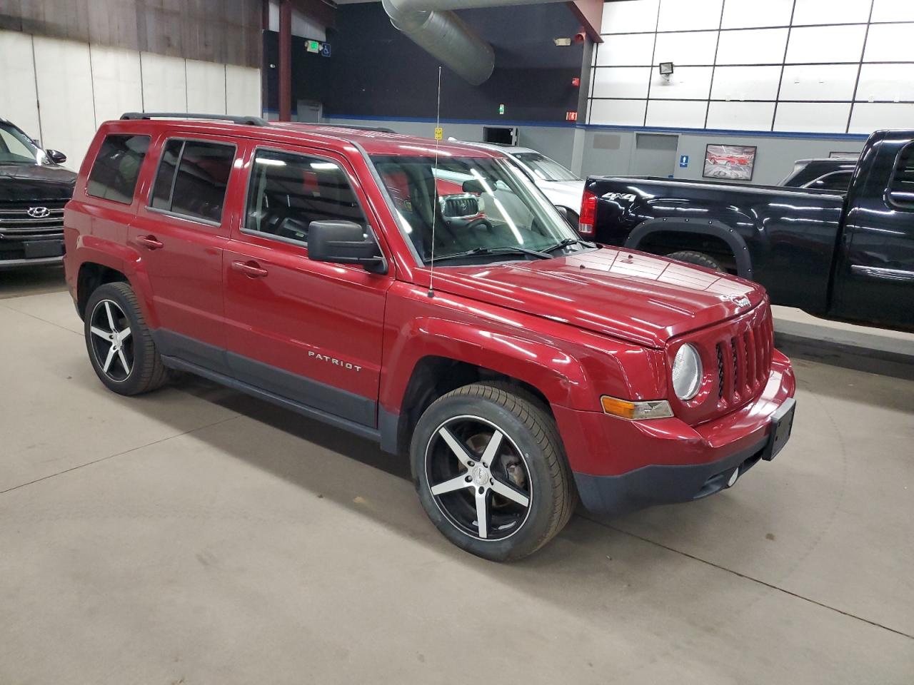 2015 Jeep Liberty (Patriot) - Image 4