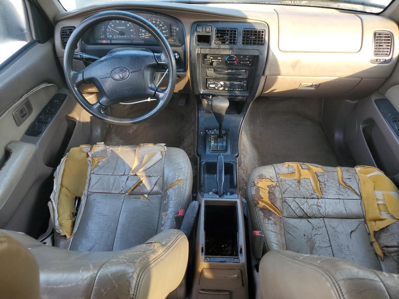 1998 Toyota 4Runner VIN: JT3GM84R7W0026957 Lot: 74930464