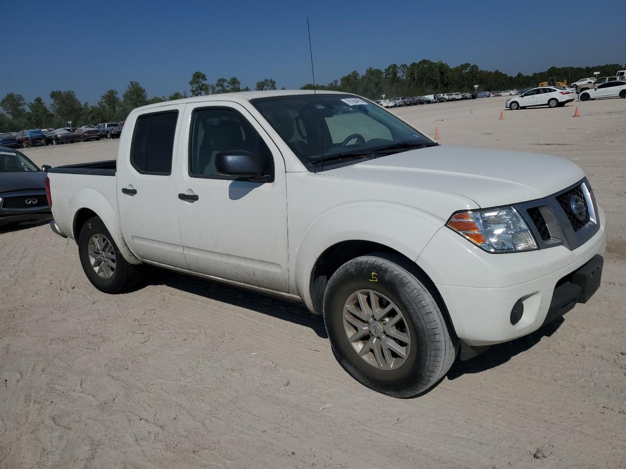 2019 Nissan Navara (Frontier) - Image 4