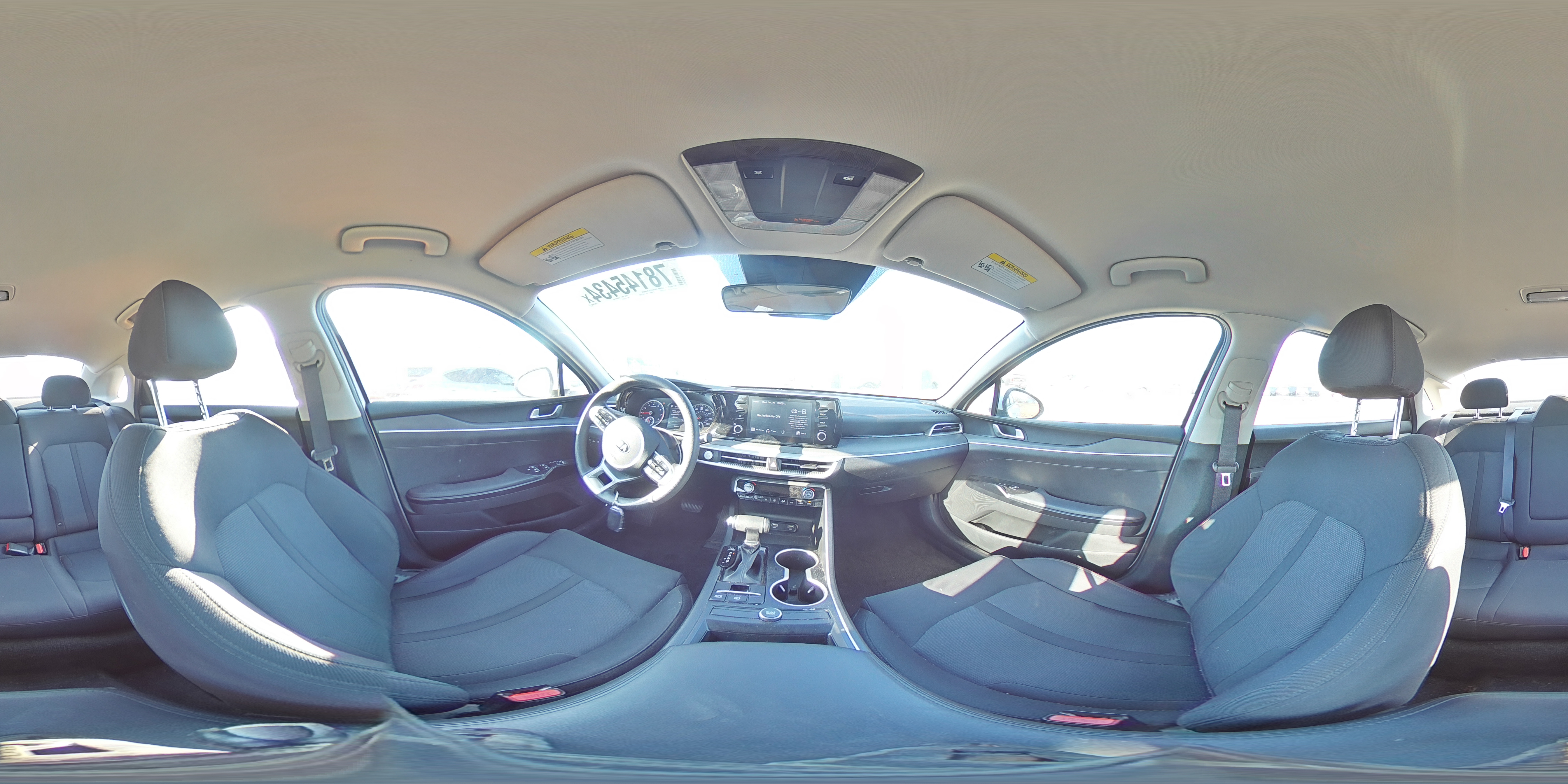 2021 Kia K5 - Image 15