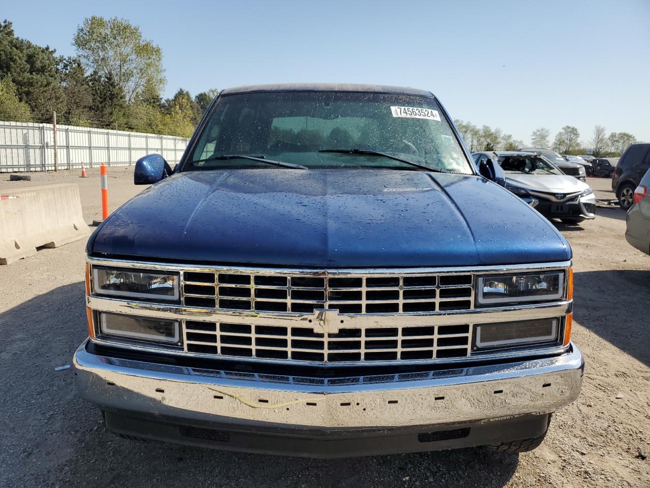 1998 Chevrolet Tahoe - Image 5