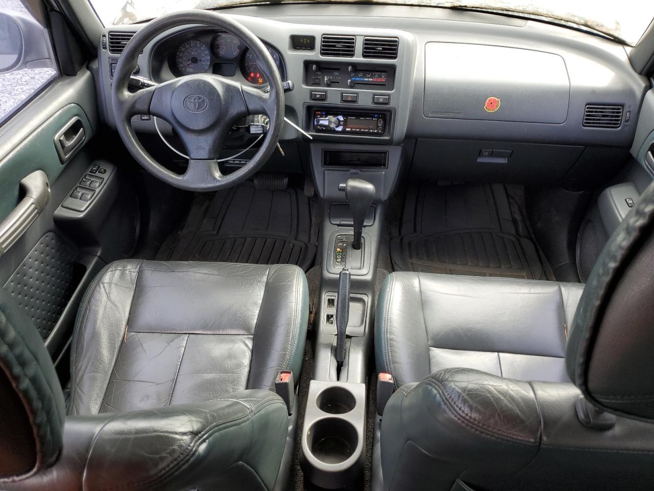 JT3GP10V4Y7075125 2000 Toyota Rav4