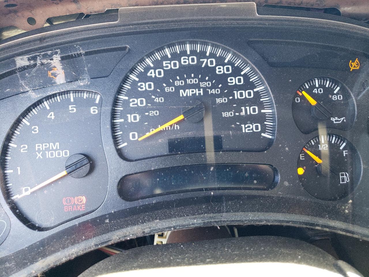 2005 Chevrolet Tahoe - Image 9