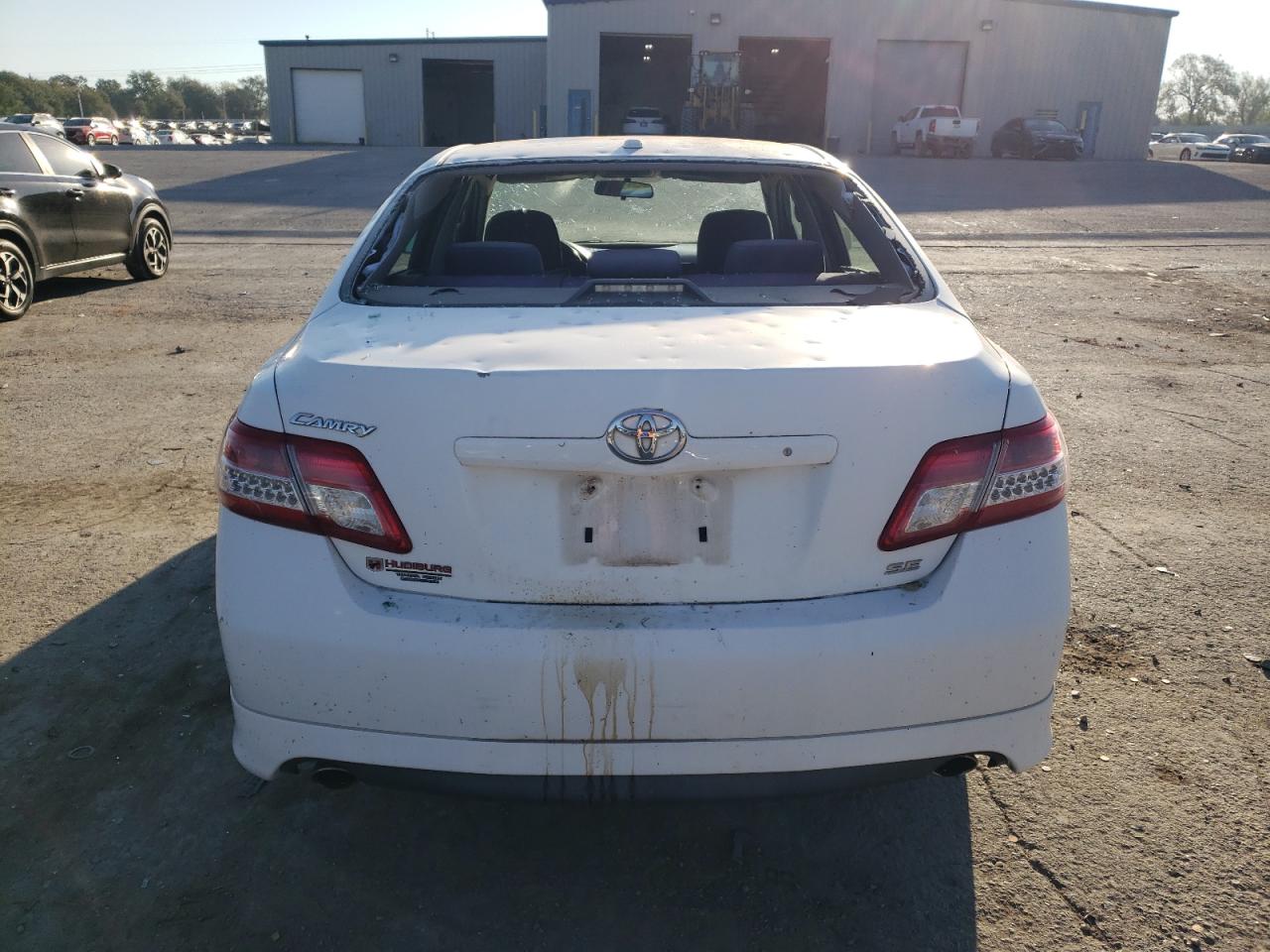 4T1BF3EK9AU552928 2010 Toyota Camry Base